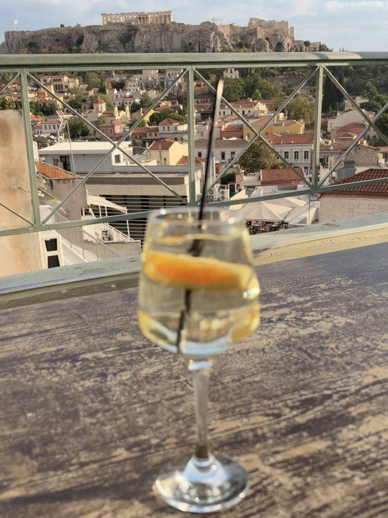 Vista & Tonic rooftop bar in greece athens